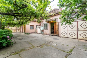 PREȚ NOU! Casă cu teren de 370 mp | Zona Funcționarilor - Arad - imagine 7