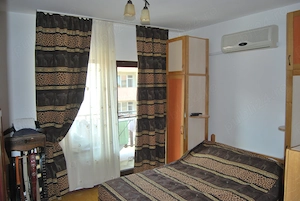 ofer cazare pe perioada UNTOLD, 8 persoane, apartament 2 niveluri , 4 dormitoare, 3 băi, Florești  - imagine 2