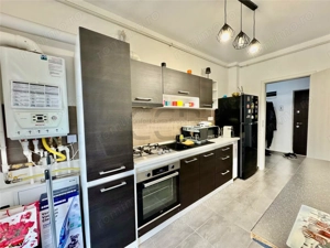 Kristal Residence - decomandat - loc parcare - imagine 6