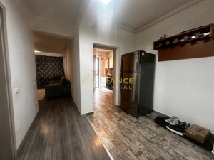 Apartament 3 camere de vanzare - imagine 8