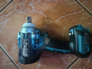 Cheie de insurubat Makita