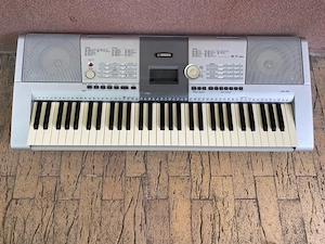 YAMAHA PSR-295 orga electronica