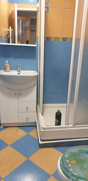 Ofer spre închiriere, garsoniera confort 1, etaj 1, mobilata total, in Buzau, zona Piata Dacia - imagine 9
