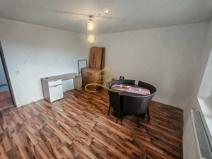 APARTAMENT DE VANZARE CU 2 CAMERE DECOMANDATE - imagine 2
