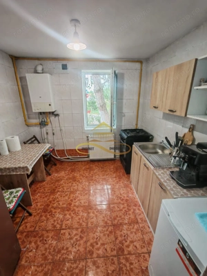APARTAMENT DE VANZARE CU 2 CAMERE DECOMANDATE - imagine 4
