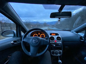 Opel corsa D - imagine 2