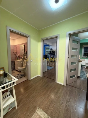 15 MINUTE METROU 1 DECEMBRIE - 3 CAMERE + PARCARE SUBTERANA INCLUSA  #206;N PRET - imagine 9