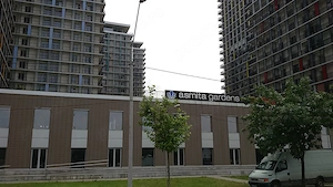 Proprietar, vand apartament cu 2 camere si 2 bai , renovat in totalitate Asmita Gardens