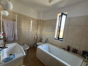 Casa 7 camere || Teren 400MP || Panouri 27KW || 285 MP Utili - imagine 19