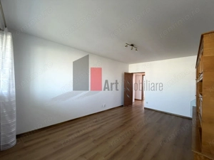 Apartament renovat, decomandat, luminos | Zona Dristor metrou - imagine 2