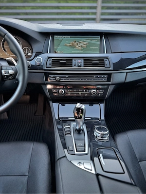 BMW 520d Automat 2014 Facelift  - imagine 9