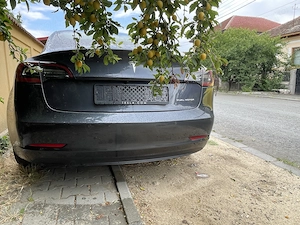 Vând Tesla Model 3, Dual Motor Long Range, cu pompa căldură - imagine 2