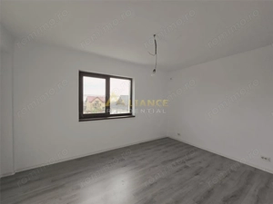 Vila individuala-4camere -2bai-pod -incalzire pardoseala-5min mers pe jos de STV - imagine 4