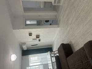 Vand apartament 3 camere