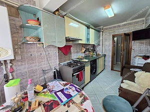 Apartament cu 2 camere, decomandat, Micro 18, Etaj 3, lângă Dunărea Mall - imagine 6