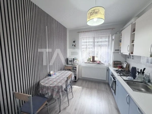 Apartament decomandat 4 camere 110 mp utili parcare privata Sura Mare - imagine 9