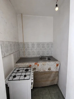 Garsoniera de vanzare, 30 mp, zona Brazda lui Novac - imagine 2