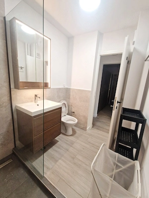 Inchiriez apartament 3 camere 2 bai ,70 mp sector 5 Bucuresti - imagine 10