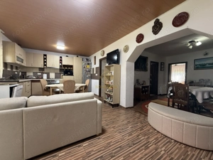 De vanzare Casa cu 4 camere si teren de 4.839mp/Utilata/Mobilata - imagine 6