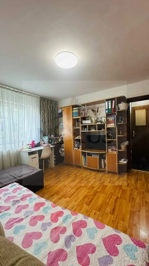 Apartament 2 camere| Etaj 4/4| Necesită renovare| Anvelopat| Parcare - imagine 3