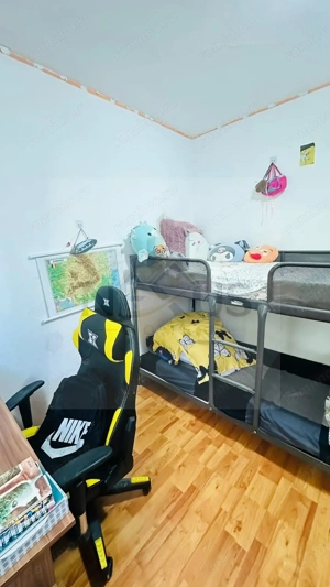 Apartament 2 camere| Etaj 4/4| Necesită renovare| Anvelopat| Parcare - imagine 11