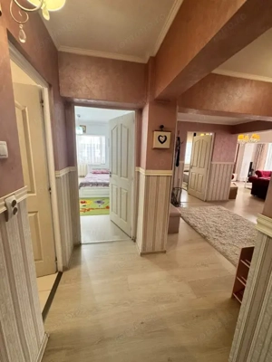 Apartament 3 camere, 67 mp, complet renovat, etaj 1, zona Central  - imagine 11