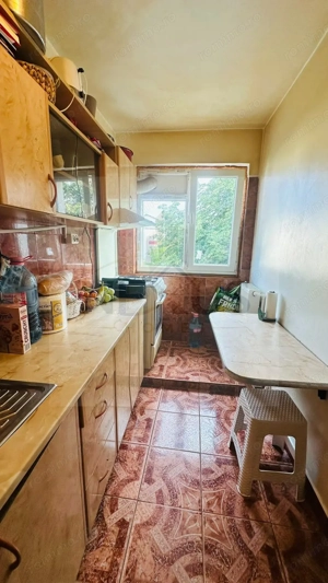 Apartament 2 camere| Etaj 4/4| Necesită renovare| Anvelopat| Parcare - imagine 14