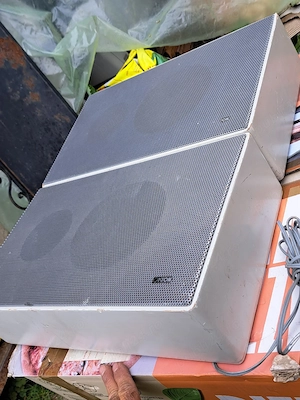 Canton boxe hifi  