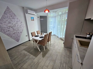 Vând apartament cu 2 camere în Alezzi beach resort ,Mamaia nord  - imagine 4