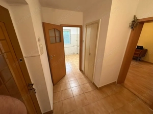 Apartament 2 camere semidecomandat, 47 mp, Etaj 2/4, Nord Ploiești - imagine 9