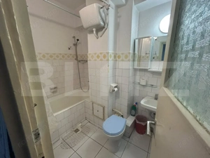 Apartament decomandat, 2 camere, zona Central Sora - imagine 5