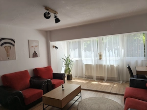 Închiriez ap.3camere