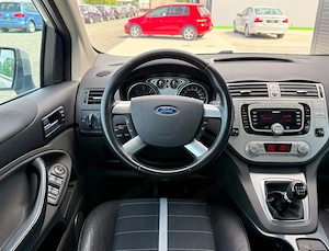 Ford Kuga 2.0 TDCi 2x4 Trend - imagine 11