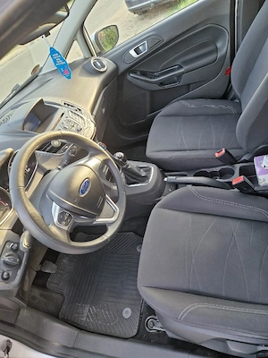 Ford Fiesta - imagine 5