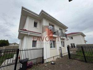 Duplex in Sanandrei | Toate utilitatile | 2 bai | Poarta acces auto |