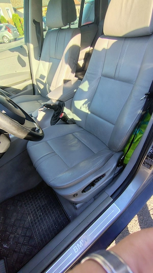 BMW X3 e83 2.0 automat  - imagine 5