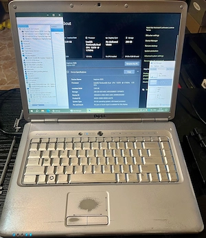Laptop Dell Inspiron 1525 Pentium Dual Core 1.73 Ghz, Intel Crestline Graphics, 2GB RAM DDR2, 320GB 