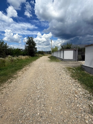 Teren Intravilan STR.Egalității Mioveni Județul Argeș Parcele 1100mp - imagine 2