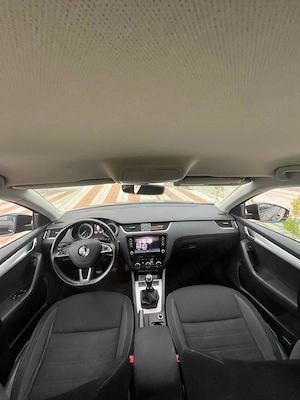 Skoda Octavia 2018 252.000km - imagine 7