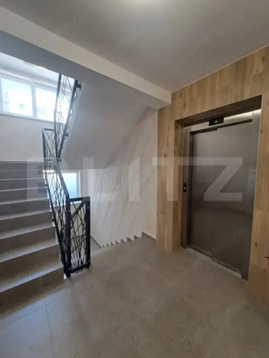 Apartament cu 2 camere, 42 mp, etaj 2, decomandat - zona Tractorul - imagine 9