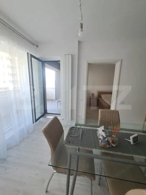 Apartament cu 2 camere, 42 mp, etaj 2, decomandat - zona Tractorul - imagine 4