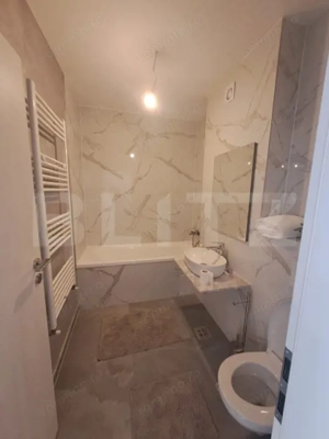 Apartament cu 2 camere, 42 mp, etaj 2, decomandat - zona Tractorul - imagine 8