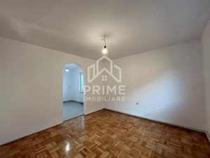 Proprietate versatila pentru locuit sau investitie - 203 mp, 8 camere - SEBES - imagine 5