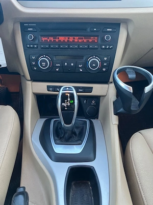 BMW X1 xDrive18d 2014 - imagine 15