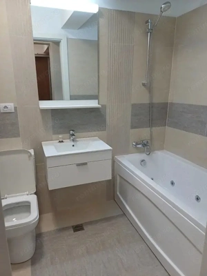 Garsonieră decomandată cu centrală proprie și parcare, High Class Residence - imagine 3