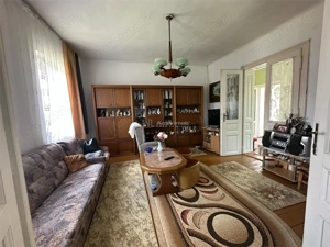 Bocsa Montana, Casa mare la strada principala - imagine 5