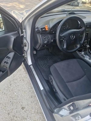 Mercedes-Benz C180 Kompressor    Automatde vanzare  - imagine 10