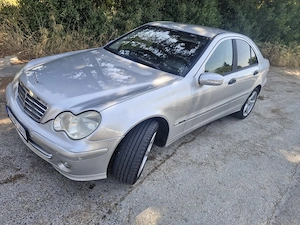 Mercedes-Benz C180 Kompressor    Automatde vanzare  - imagine 6