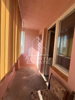 Apartament de vanzare cu 3 camere, 2 bai, 2 balcoane, zona Soarelui - imagine 13
