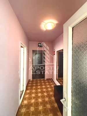 Apartament de vanzare cu 3 camere, 2 bai, 2 balcoane, zona Soarelui - imagine 7